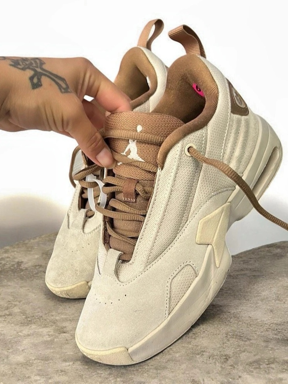Jordan Jumpman Pro Women’s Sneakers US 6.5 Cream Brown